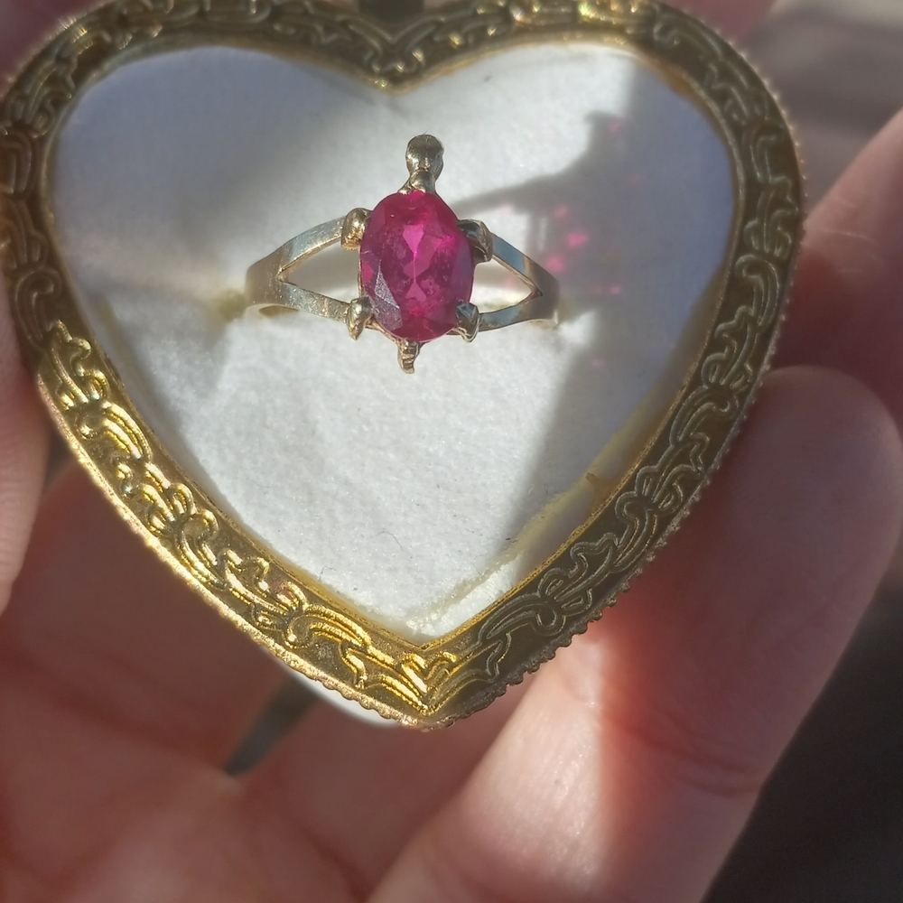 Vintage Solid 10k Ruby Turtle Pinky Ring - image 2